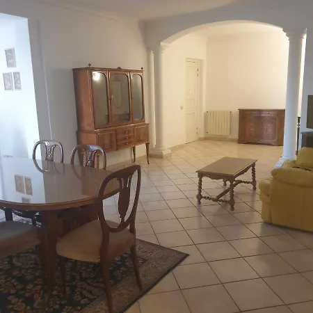 Casa Lombardi *